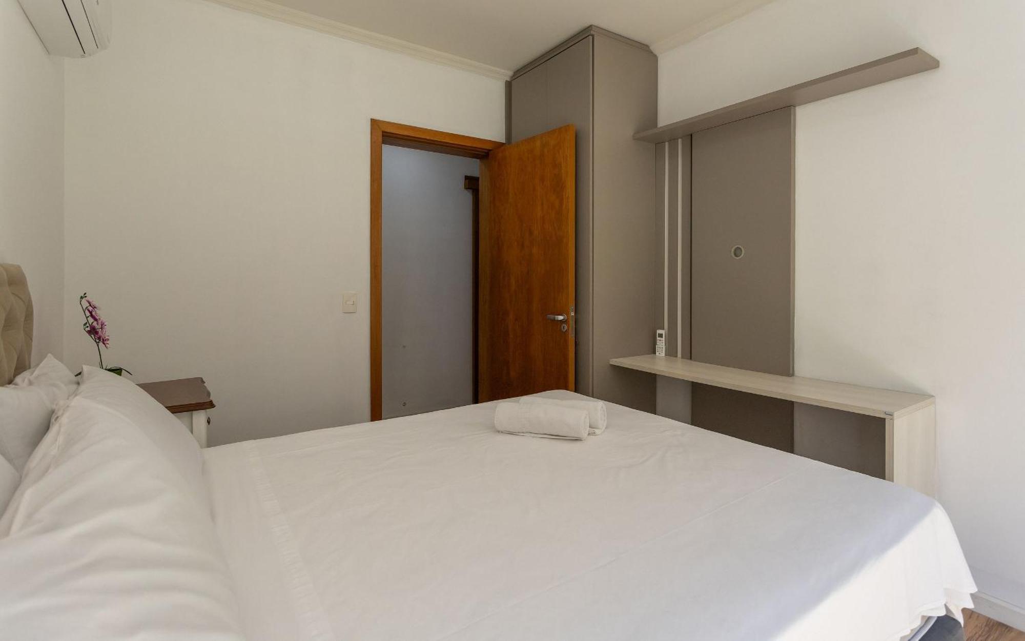 Apartamento LOCAR-IN GRAMADO Residencial Garibaldi Centro Exterior foto